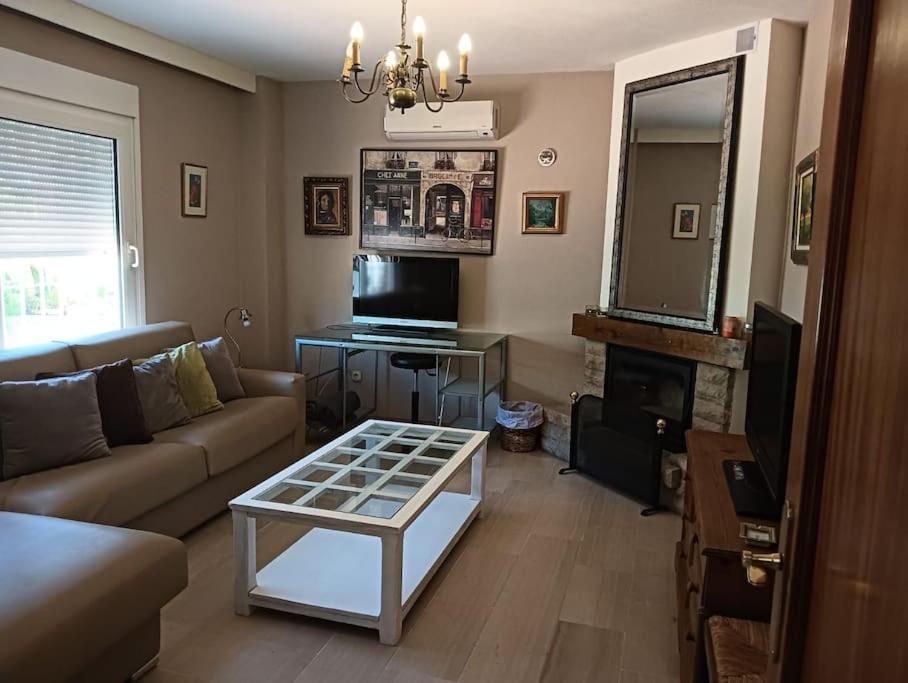 Villa Isabella Alhaurín de la Torre Eksteriør billede